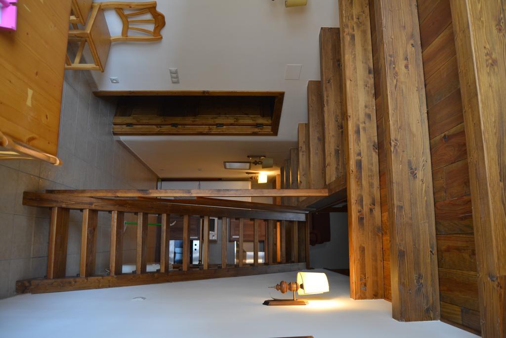 קסטלאר דה נוג Hostal La Muntanya מראה חיצוני תמונה