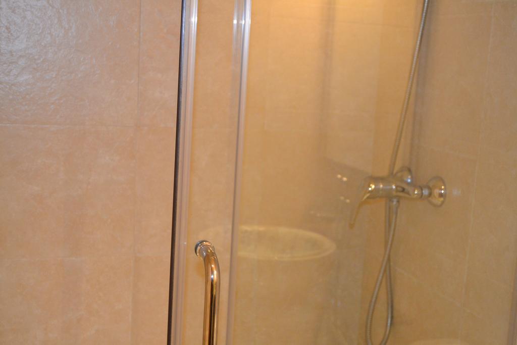 קסטלאר דה נוג Hostal La Muntanya מראה חיצוני תמונה